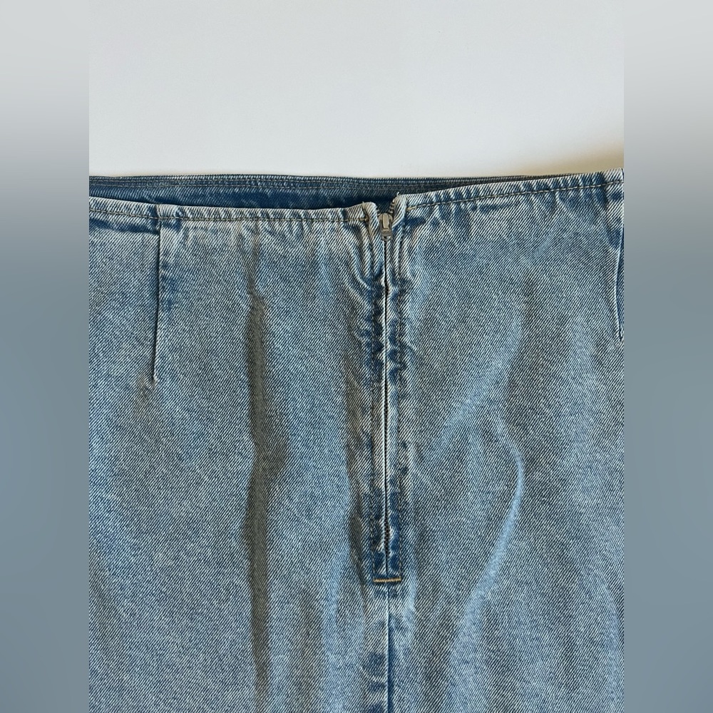 NWOT ASOS Designs Women’s Light Wash Mini Skirt SZ 16 🩵 - Picture 10 of 11
